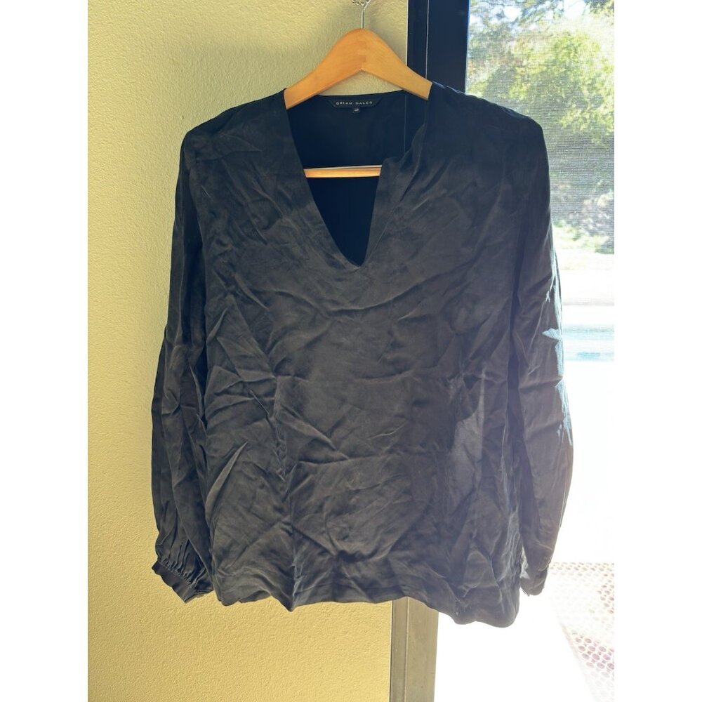 Brian Dales Made In Italy Size 48 Womens Top 100% Cupro